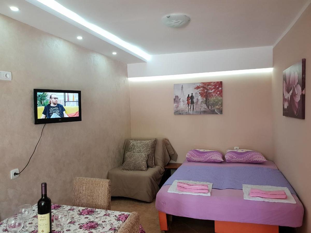 De Lux Apartments Luka 巴尔 外观 照片