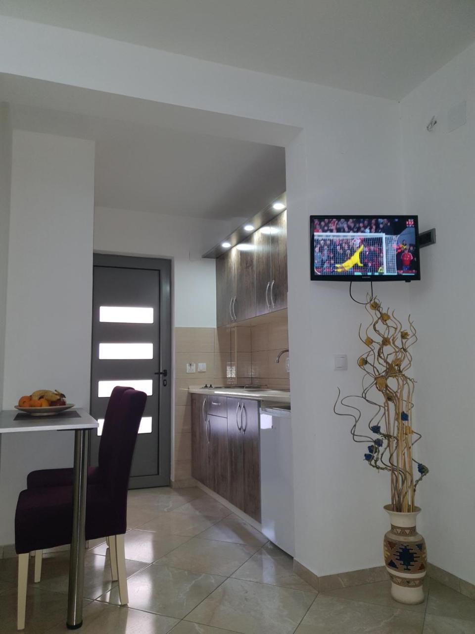 De Lux Apartments Luka 巴尔 外观 照片